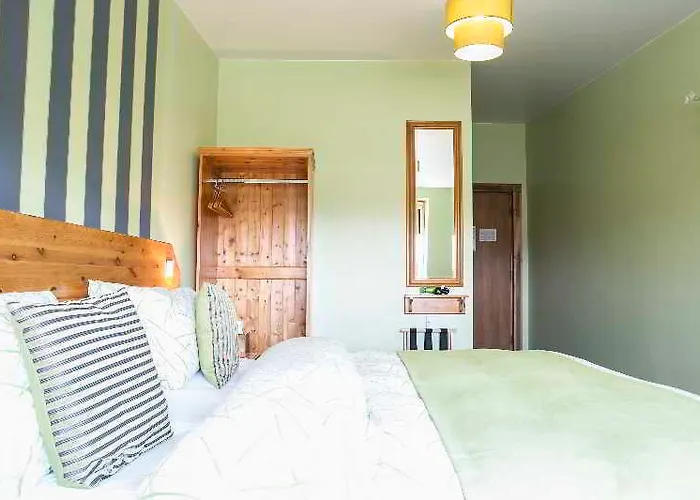 The Camden Street 2*